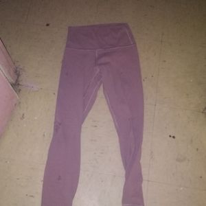 Pink/nude coloured leggings